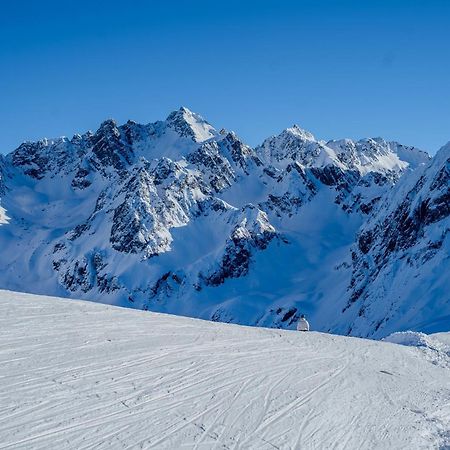 Appartement Pitztal-Hochzeiger Inclusive Pitztal-Sommer Card แยร์สเซินส์ ภายนอก รูปภาพ