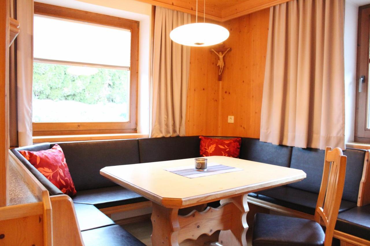 Appartement Pitztal-Hochzeiger Inclusive Pitztal-Sommer Card แยร์สเซินส์ ภายนอก รูปภาพ