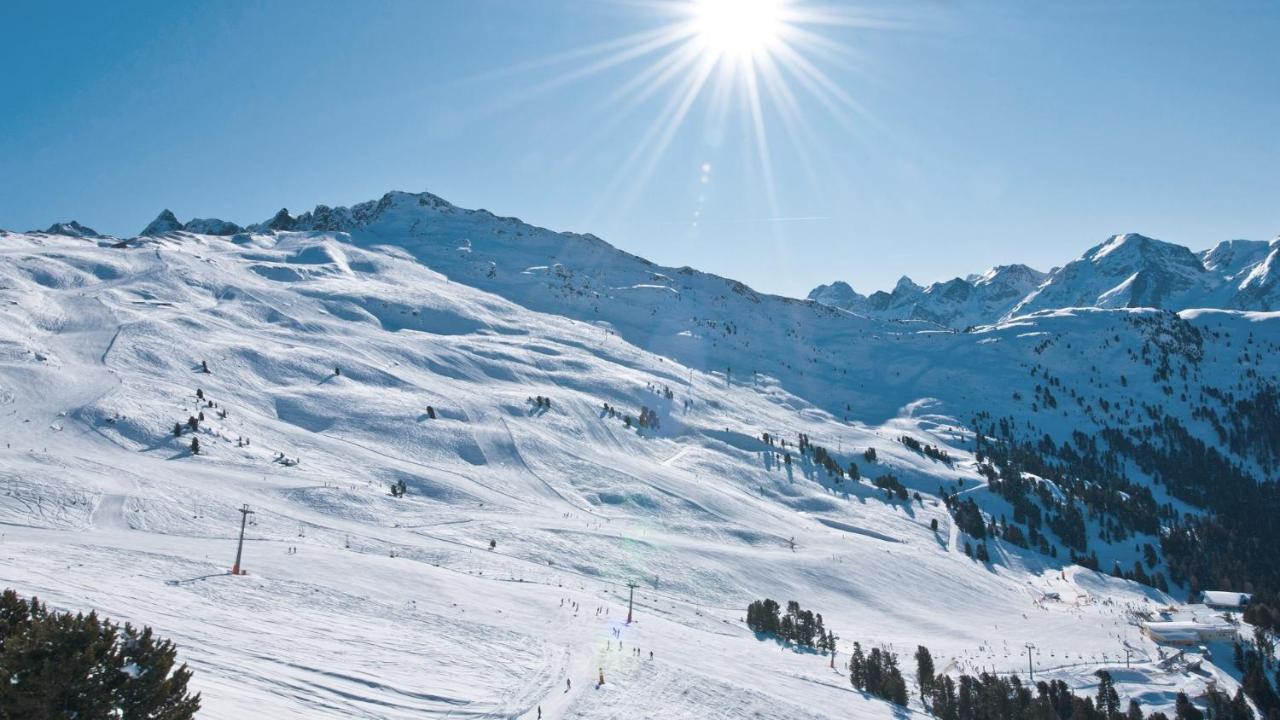 Appartement Pitztal-Hochzeiger Inclusive Pitztal-Sommer Card แยร์สเซินส์ ภายนอก รูปภาพ