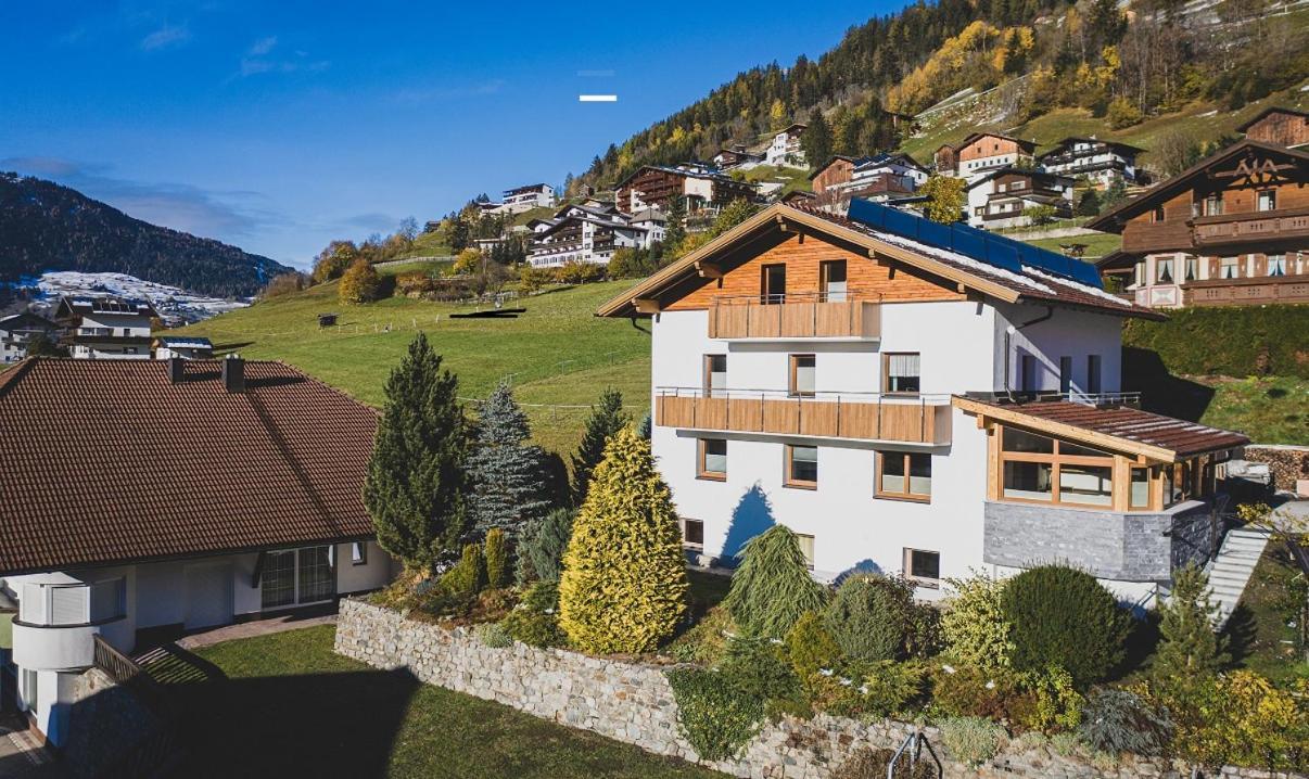 Appartement Pitztal-Hochzeiger Inclusive Pitztal-Sommer Card แยร์สเซินส์ ภายนอก รูปภาพ